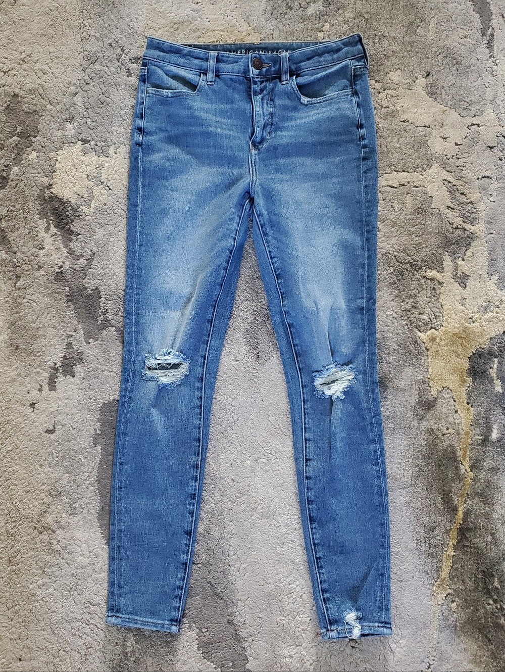 American Eagle Outfitters The Dream Jean Distressed High-Rise Jegging